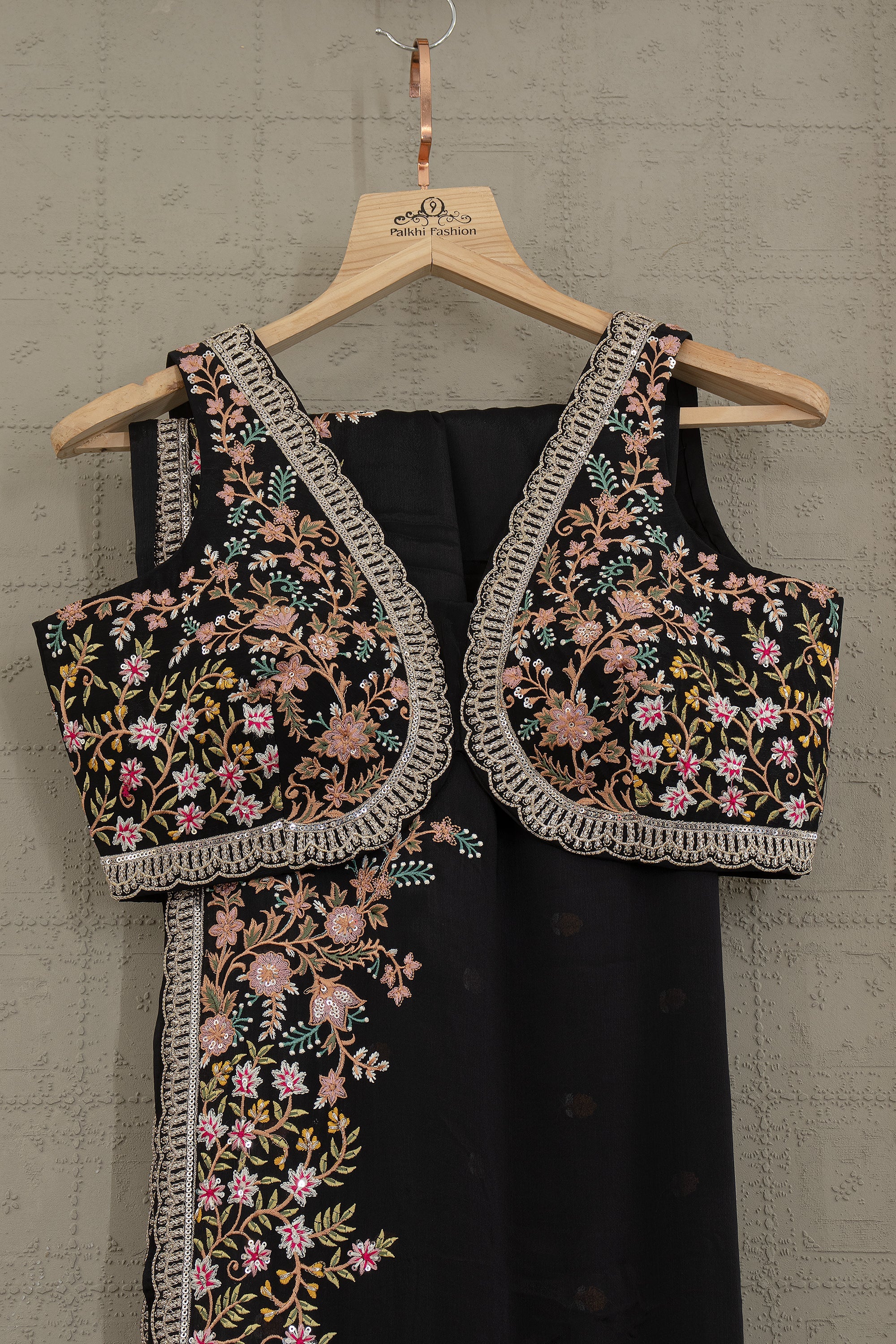 Midnight Bloom: Black Floral Embroidered Saree Set with Designer Blouse – Palkhi Fashion Houston