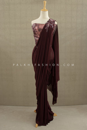 🍷 Midnight Muse: Wine Sculpted Drape Saree with Beaded Corset Blouse – Palkhi Fashion