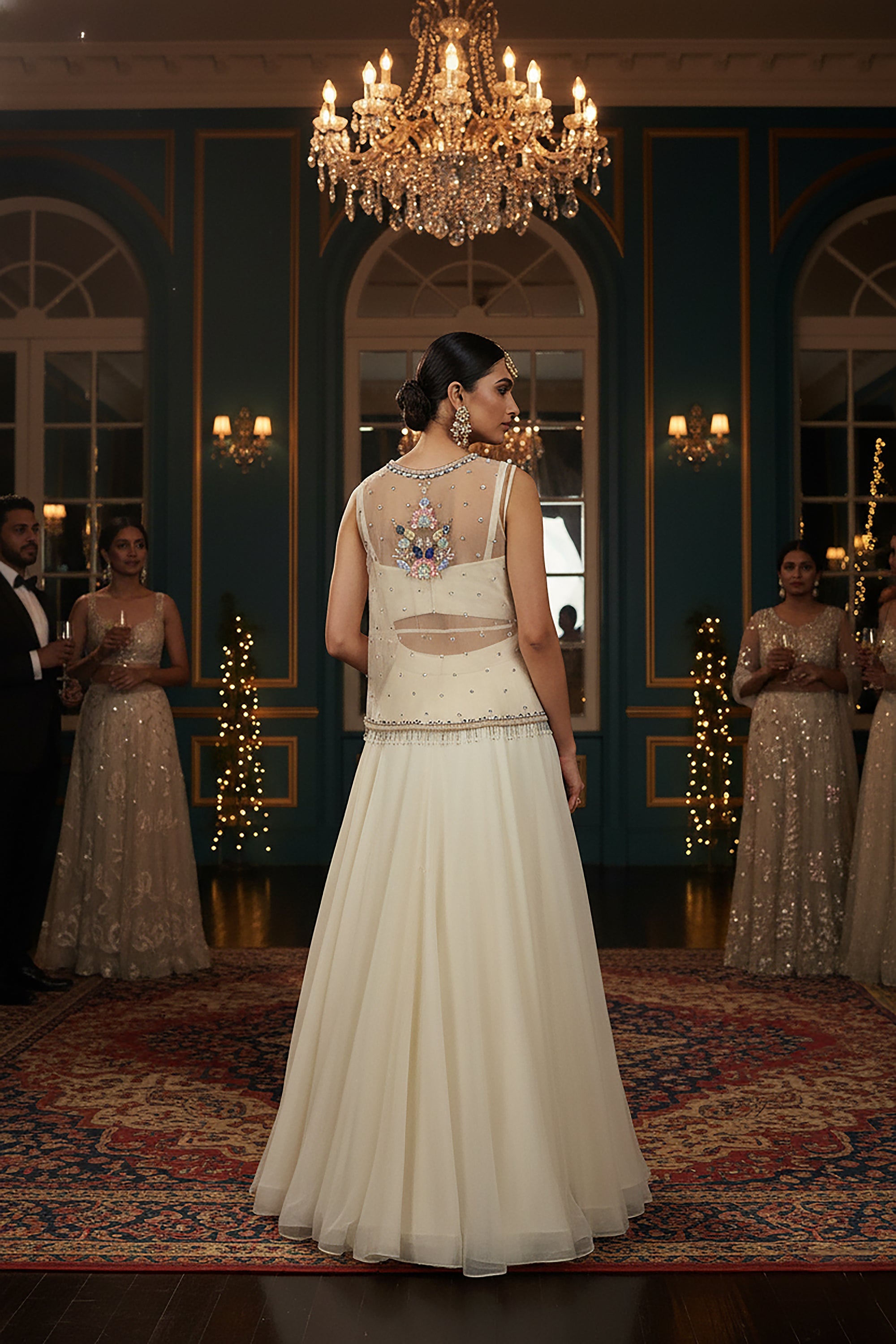 Modern Muse: Champagne Hand - Embroidered Jacket Lehenga Set – Palkhi Fashion