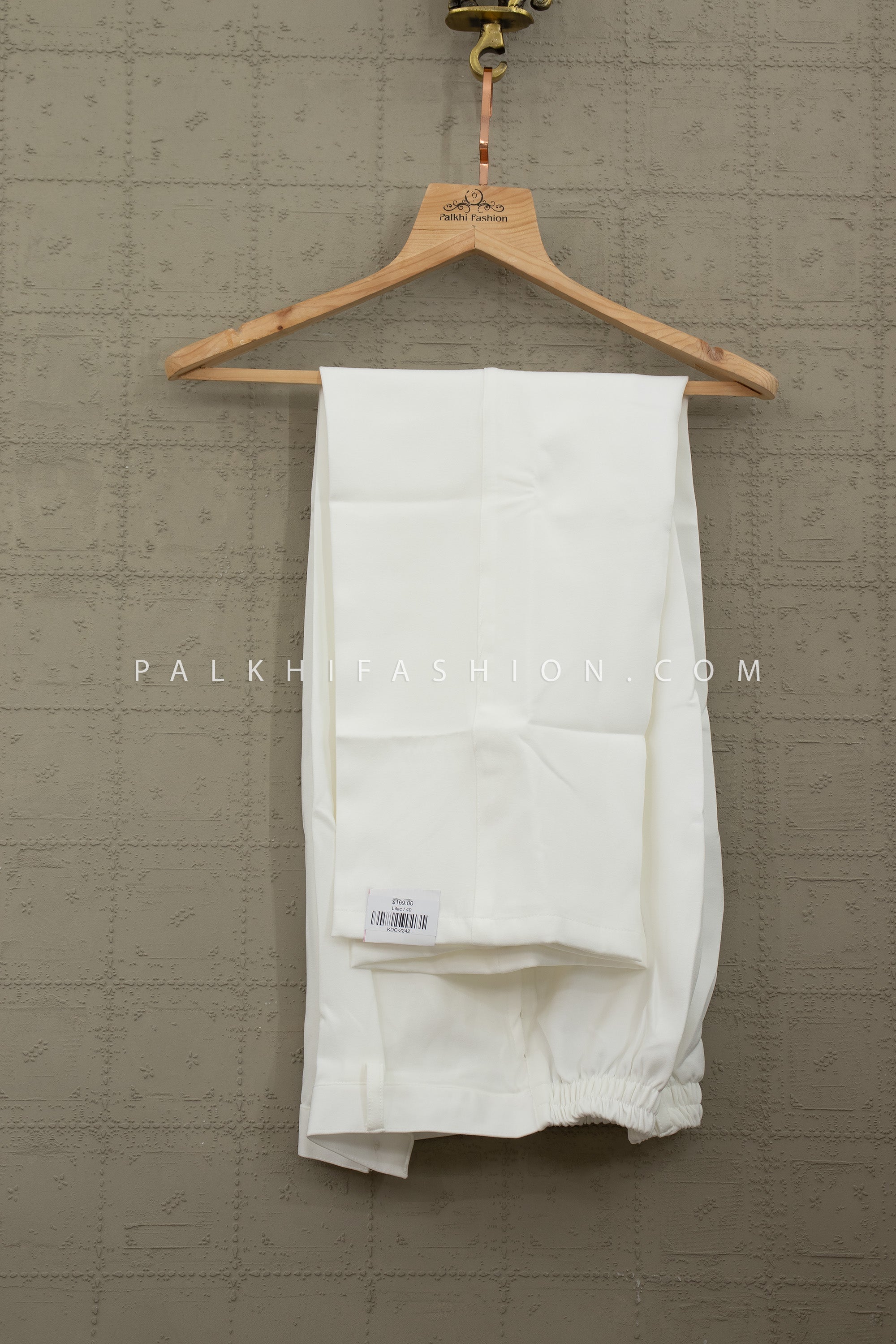 Modern Pastel Luxe – Dusty Mauve Embroidered Kurta Set – Palkhi Fashion