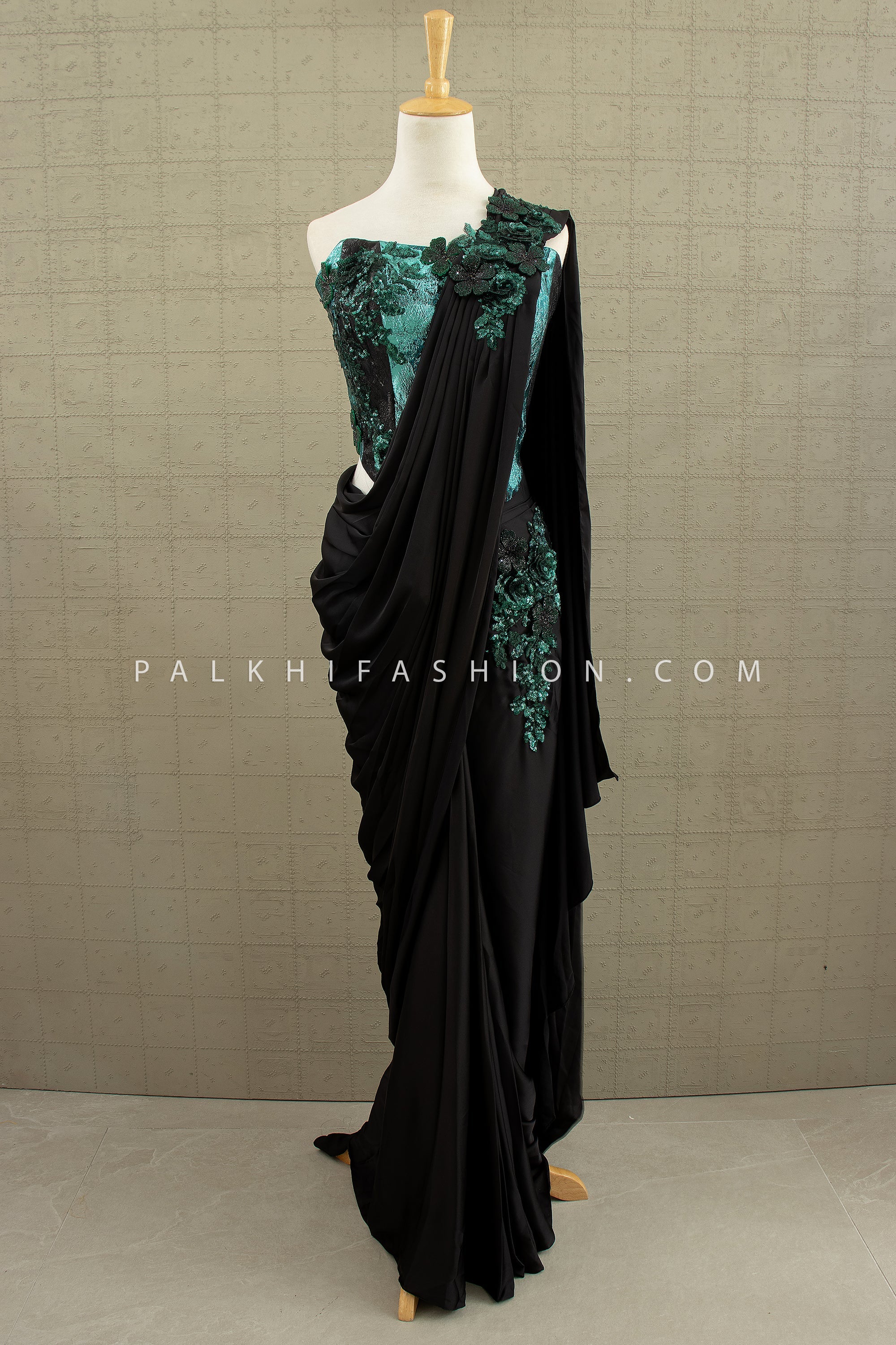 🖤 Noir Enchanté: Black & Teal Sculpted Drape Saree with 3D Floral Embellishments – Palkhi Fashion