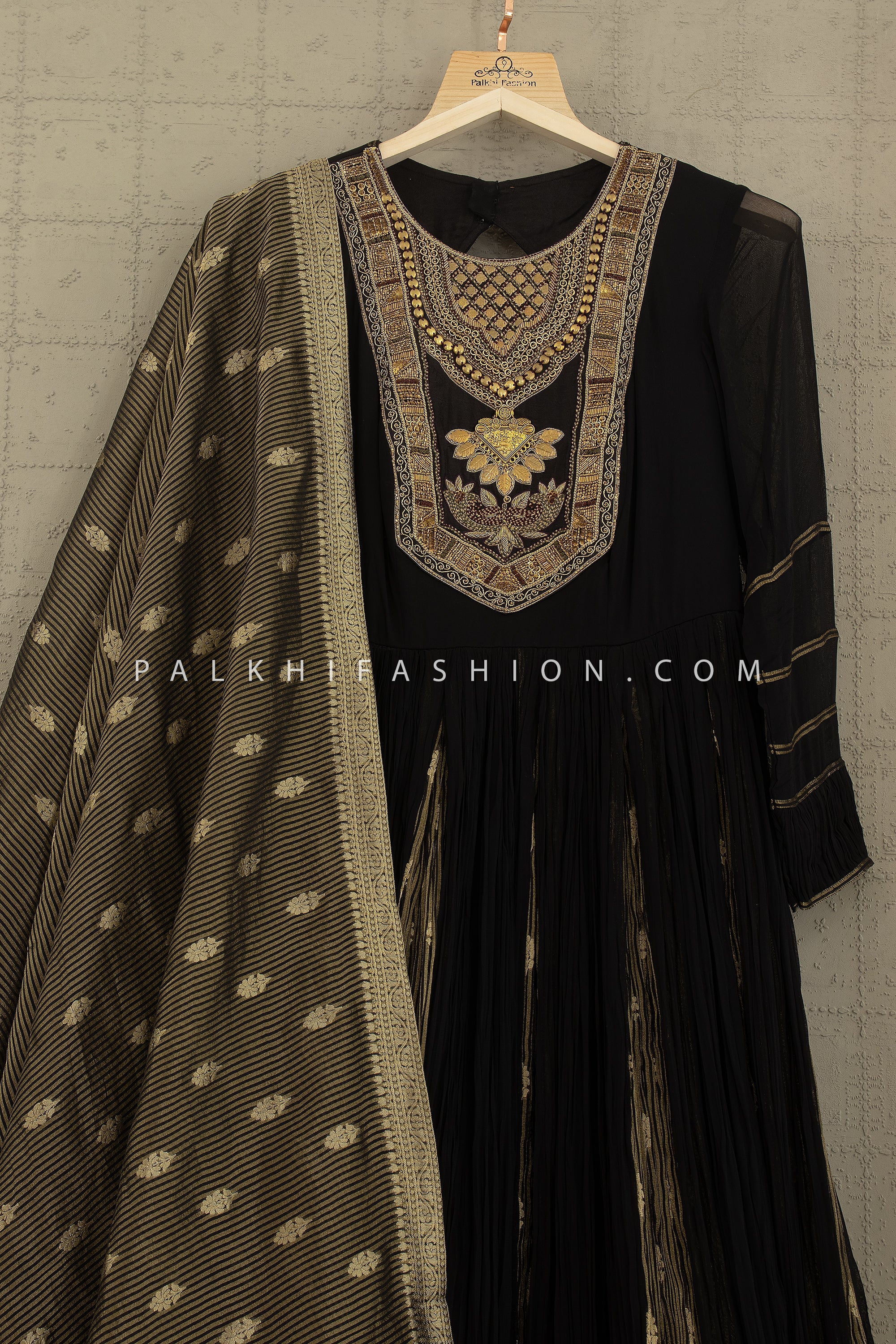Noir Royalty: Black Anarkali Suit with Banarasi Dupatta – Palkhi Fashion