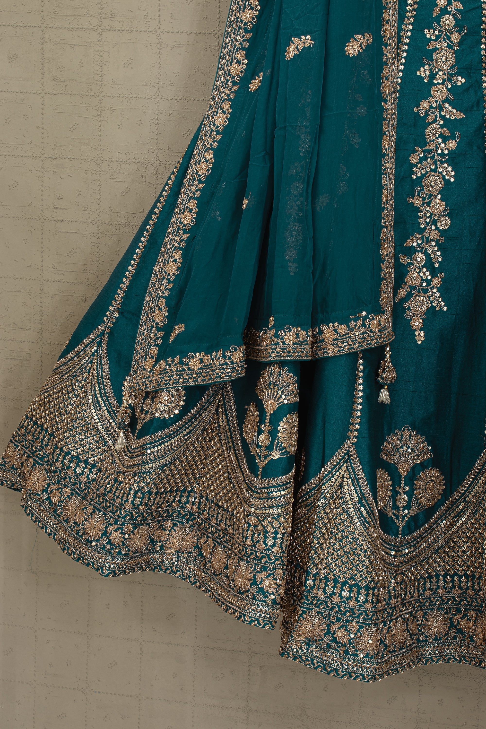 Peacock Green Elegance: Designer Teal Lehenga with Cutdana & Handwork – Palkhi Fashion USA
