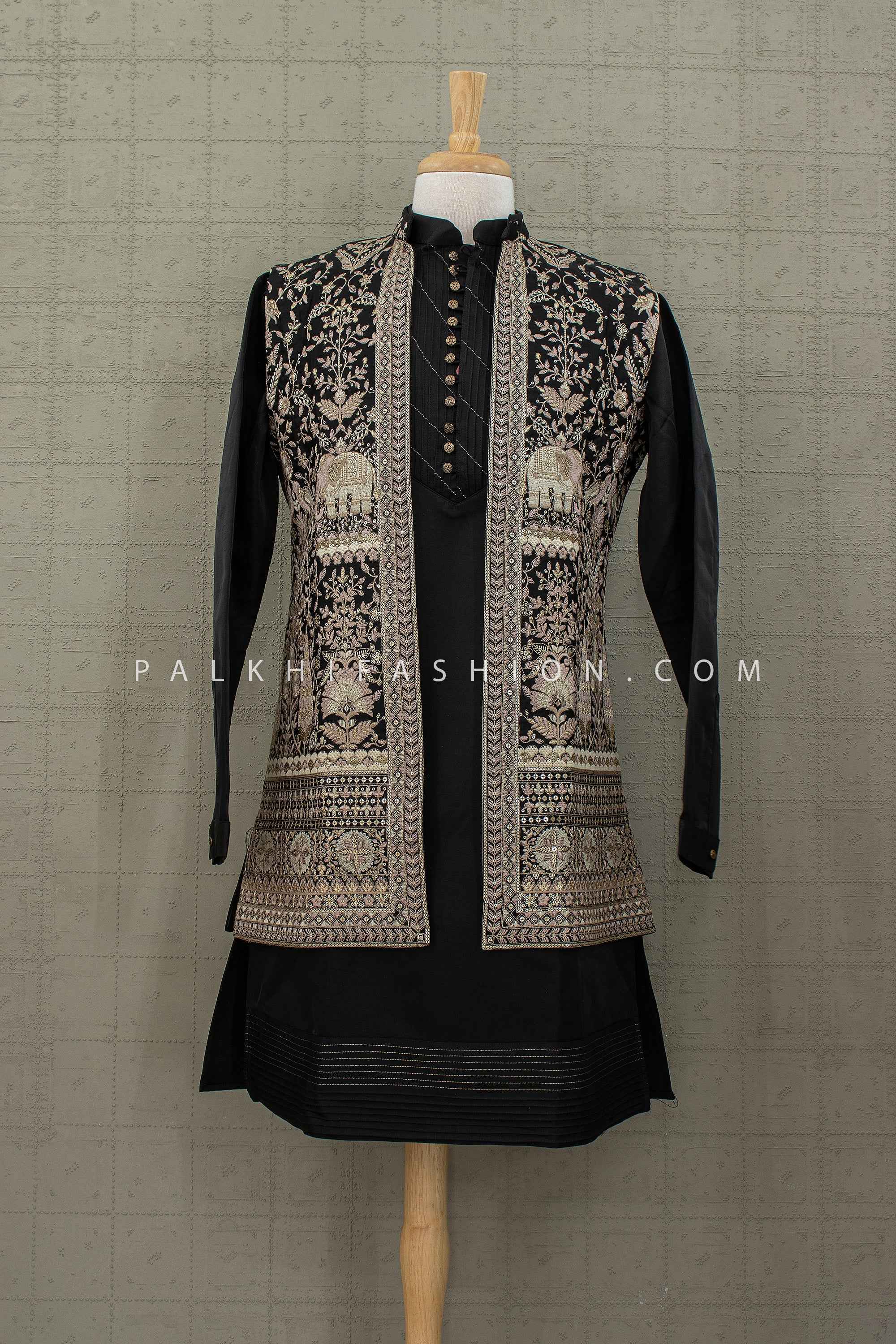Regal Statement Edit – Black Elephant Motif Jacket Kurta Ensemble – Palkhi Fashion