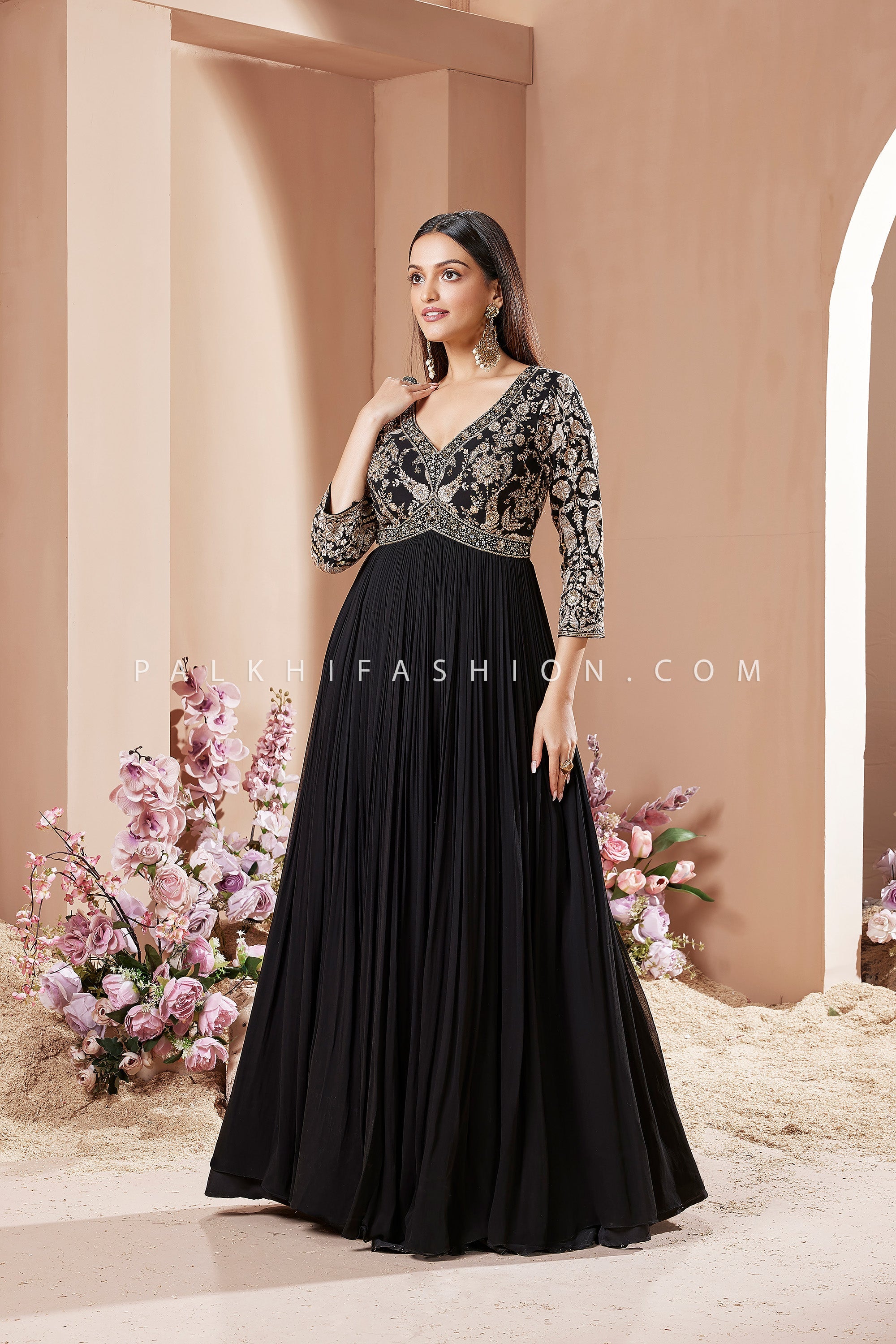 Royal Evening Glamour – Black Designer Georgette Gown – Palkhi Fashion