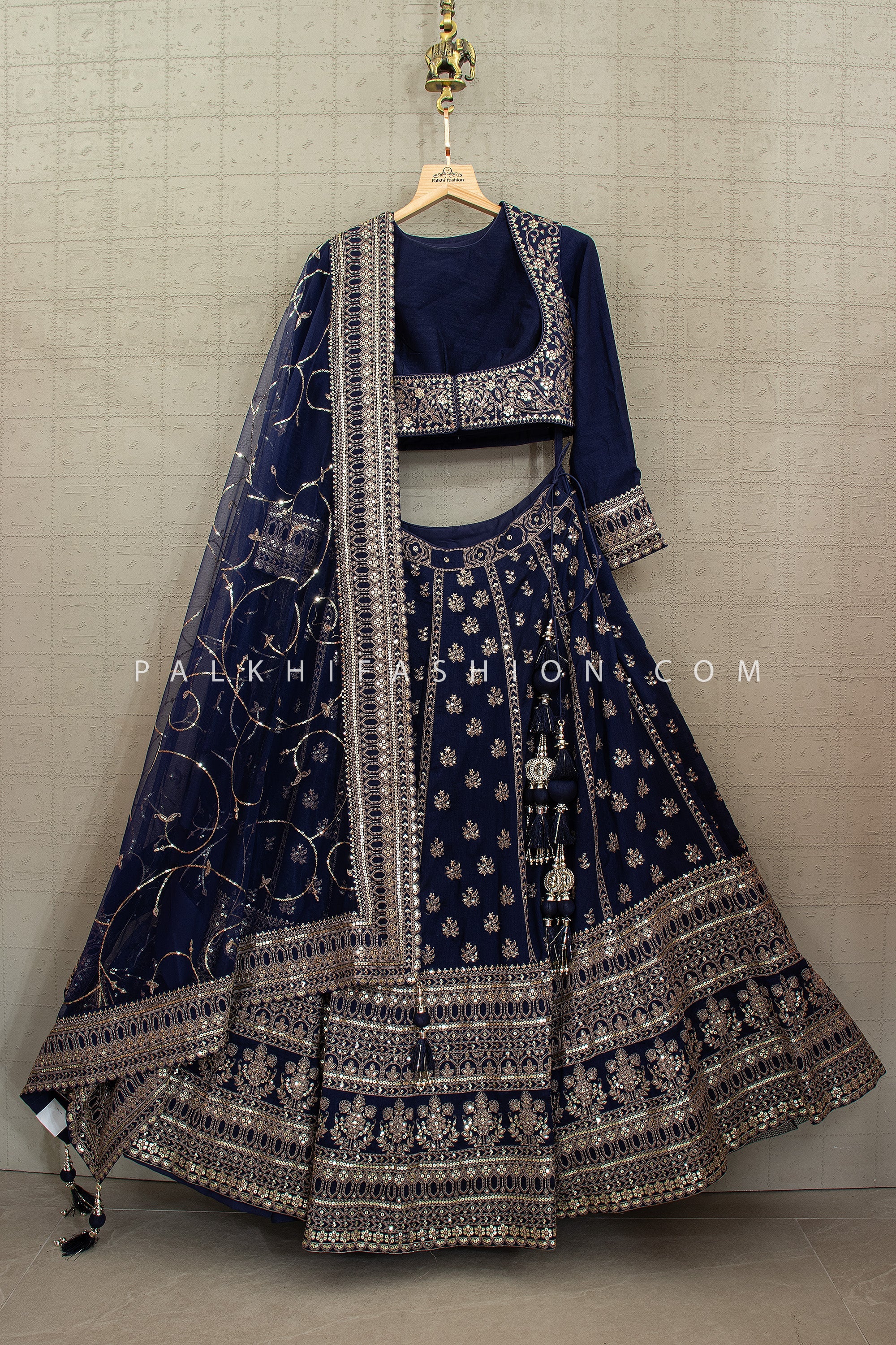 Royal Midnight Elegance – Navy Blue Designer Lehenga Choli Set – Palkhi Fashion