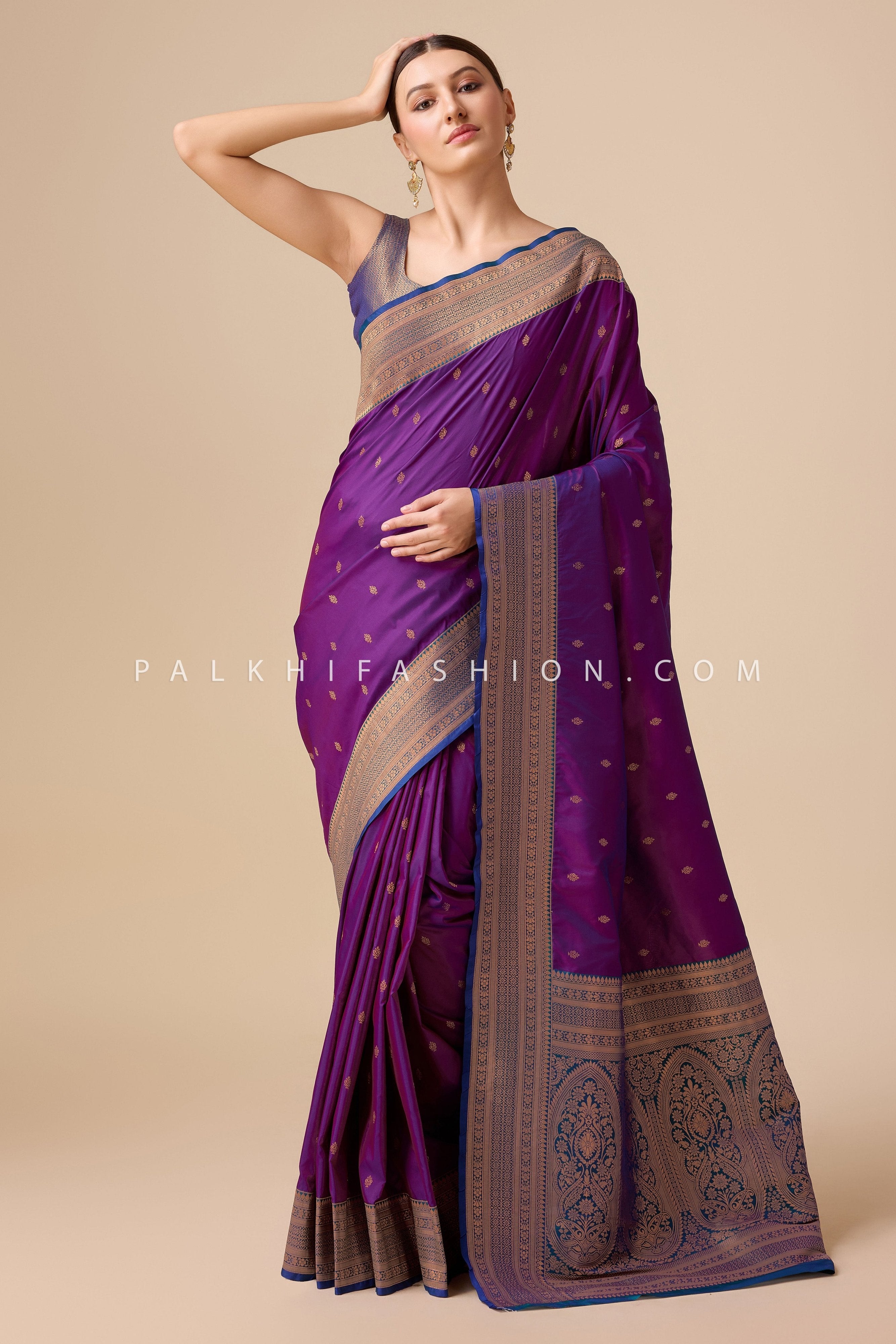 Royal Purple Kanjivaram Silk Saree with Contrasting Blouse – Palkhi Fashion