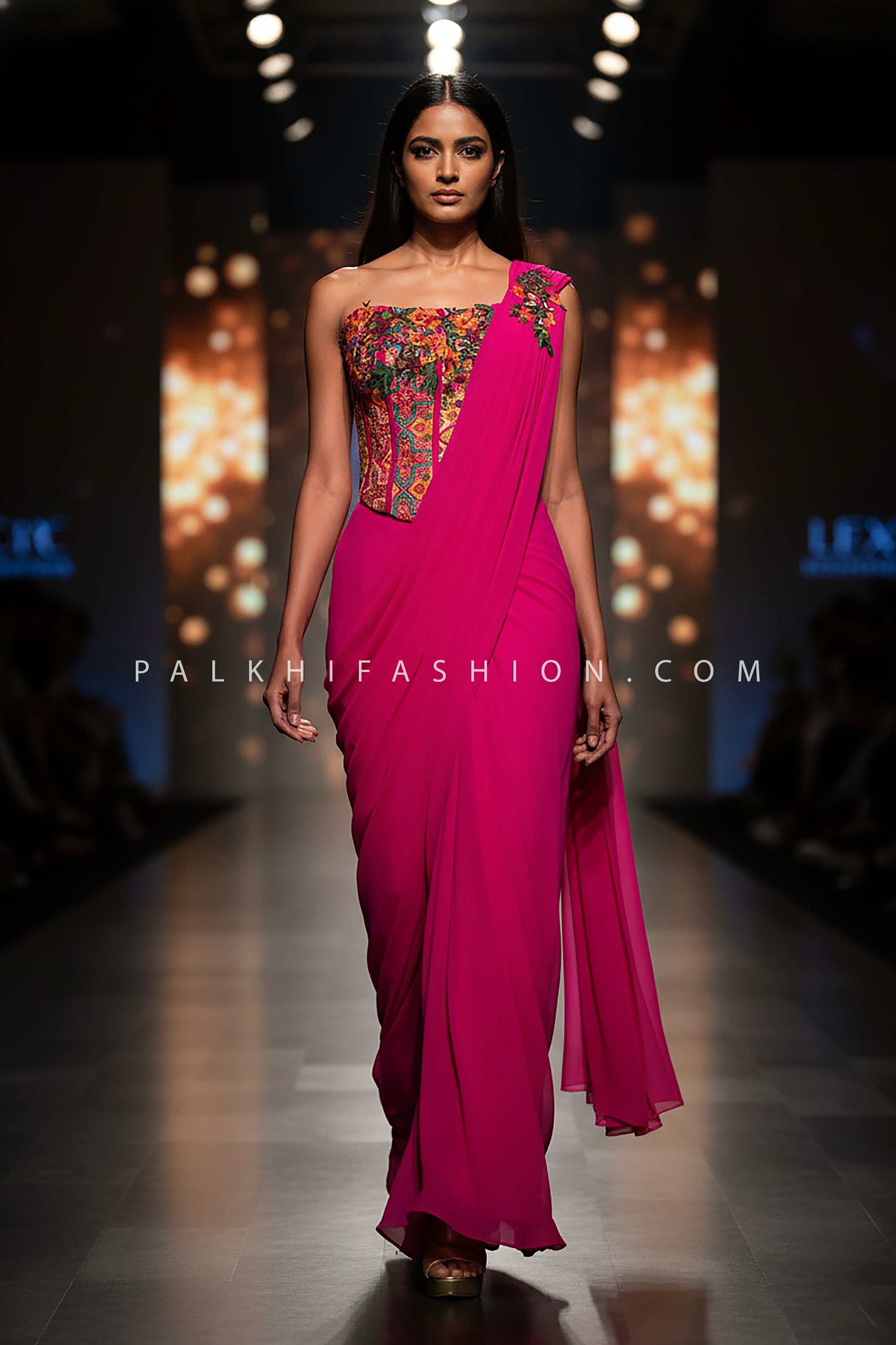 Runway Rebel: Pink Sculpt Corset Pre - Pleated Designer Saree – Palkhi Fashion