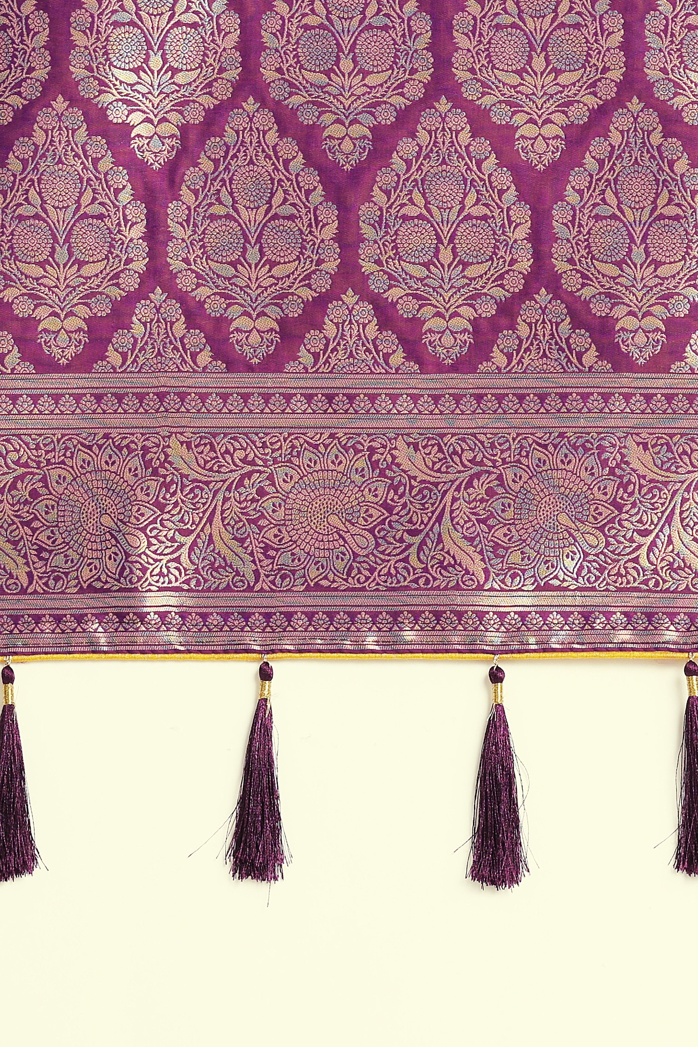 Stunning Purple Kanjivaram Silk Saree with Contrasting Blouse – Palkhi Fashion