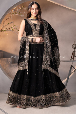 Timeless Elegance: Embroidered Silk Lehenga Choli – Palkhi Fashion
