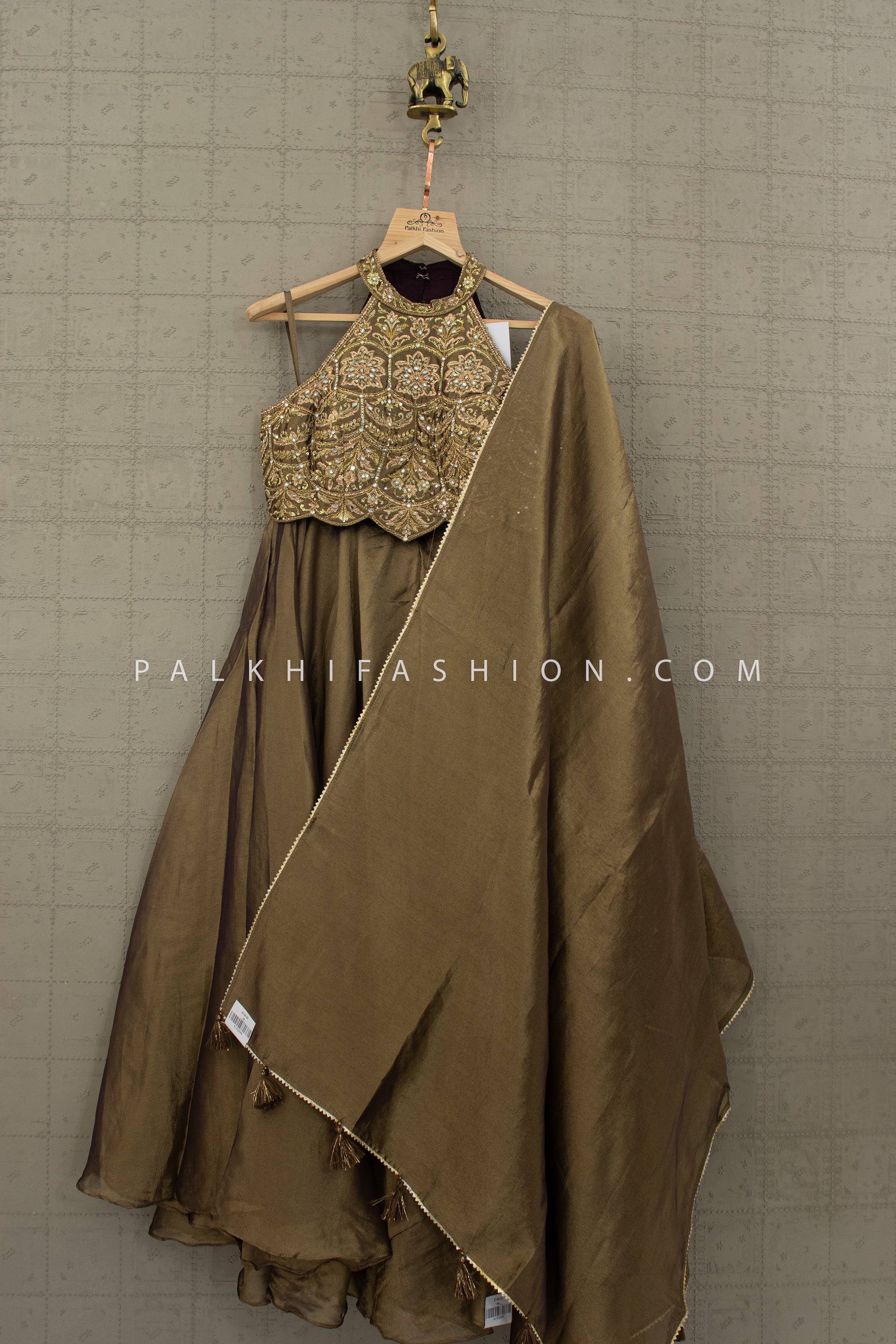 Verdant Heirloom — Hand - Embroidered Halter Neck Palazzo Set with Antique Gold Detailing